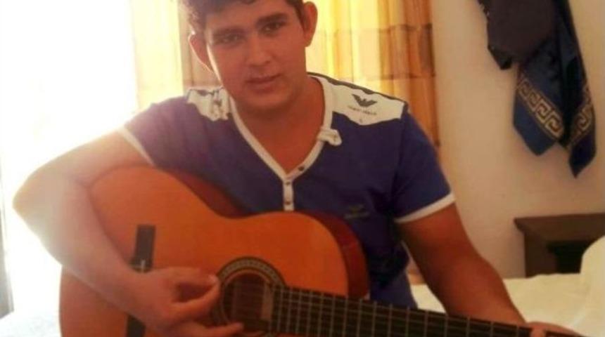 Salihli&rsquo;de Motosiklet Kazası: 1 &Ouml;l&uuml;