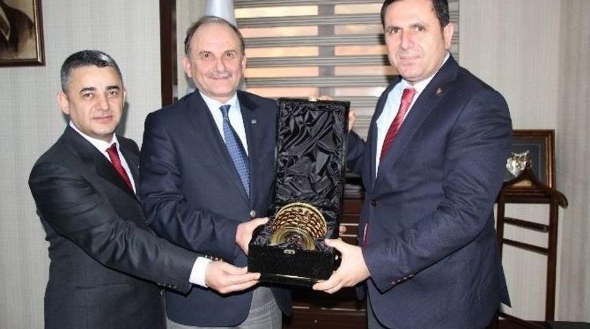 Defterdar Din&ccedil;&rsquo;ten,gaziantep Ticaret Borsası&rsquo;na Ziyaret