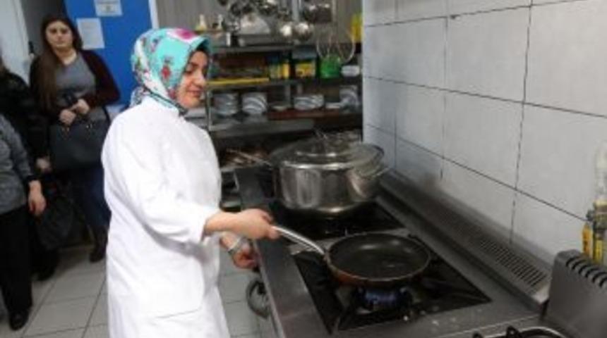 Gesmek Kursiyerlerine Yerinde Pratik Eğitim