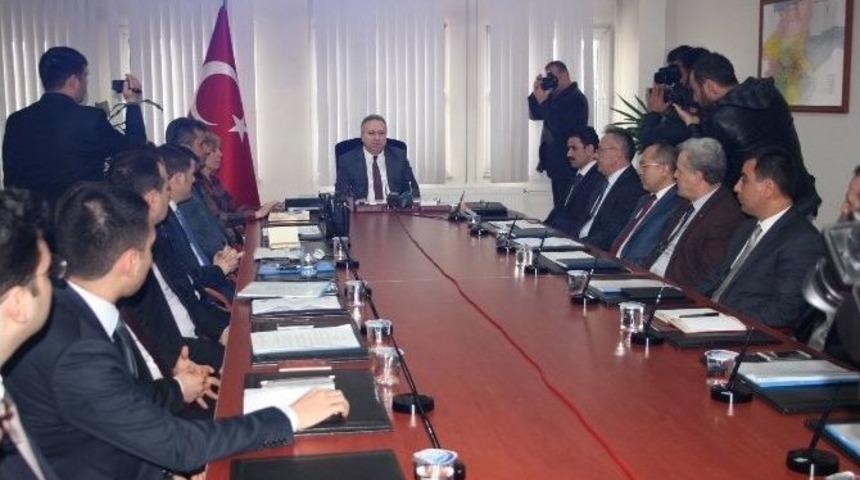 Eğitim İ&ccedil;in Toplandılar