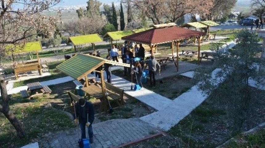 Yunusemre’de Geri Dönüşüm Bilinci Oluşuyor