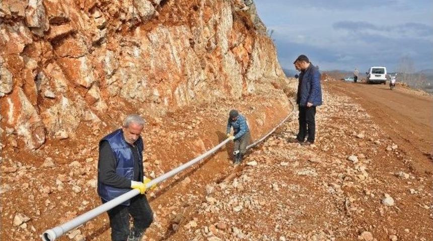 Gölbaşı Gölleri Çevresine Su Borusu Döşendi