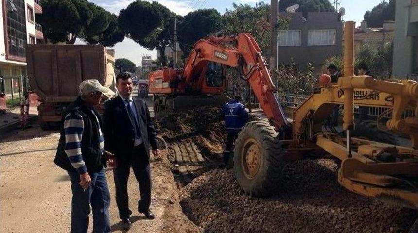 Germencik&rsquo;te Sıcak Asfalt &Ccedil;alışmaları Aralıksız Devam Ediyor