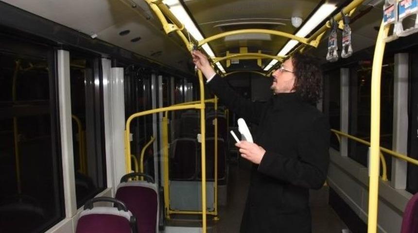 Otob&uuml;sler Dezenfekte Ediliyor