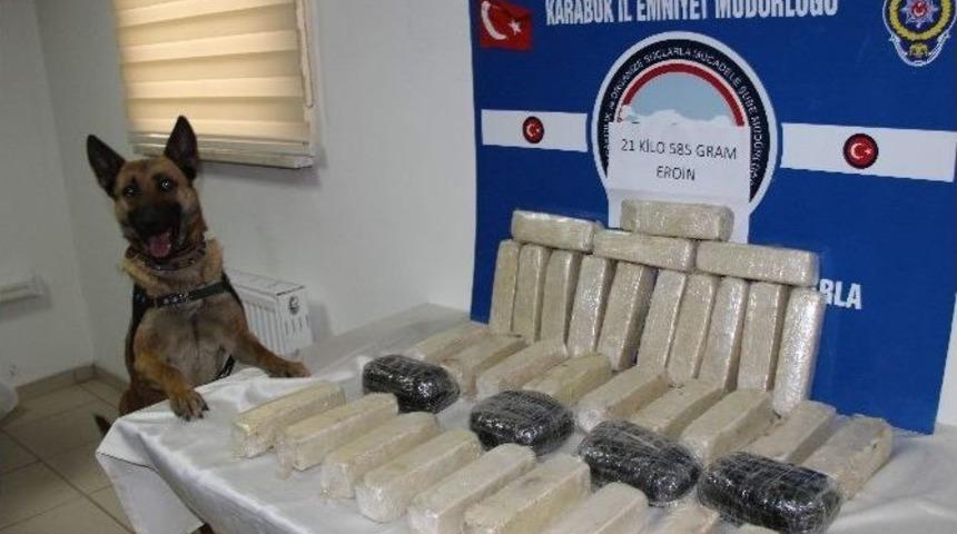 Karab&uuml;k&rsquo;te 21 Kilo Eroin Ele Ge&ccedil;irildi