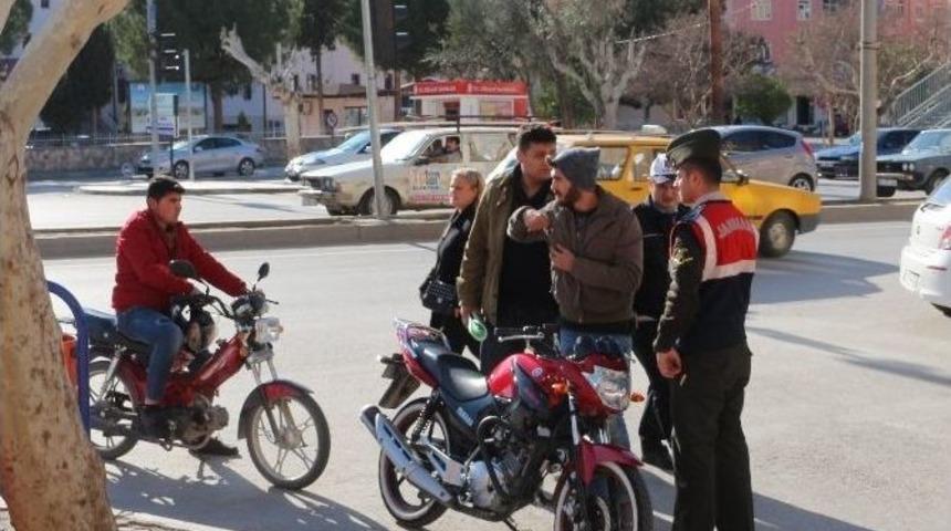 Mut&rsquo;ta Motosikletlere Sıkı Denetim