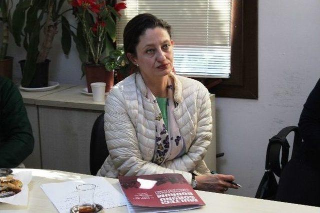 Chp’li Pavey’den, Mülteci Sorunları İçin Bodrum’da