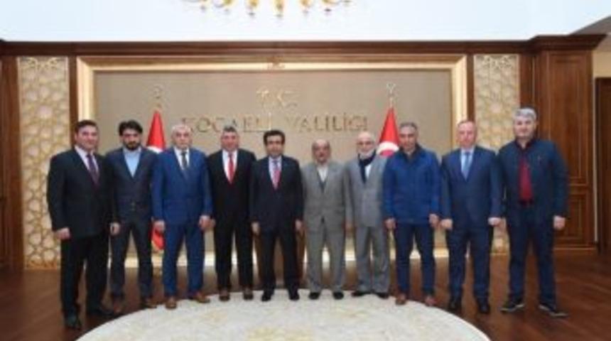 Kocaeli Valisi Minibüsçüler Ve Otobüsçüler Oda Yönetimini Makamında Kabul Etti