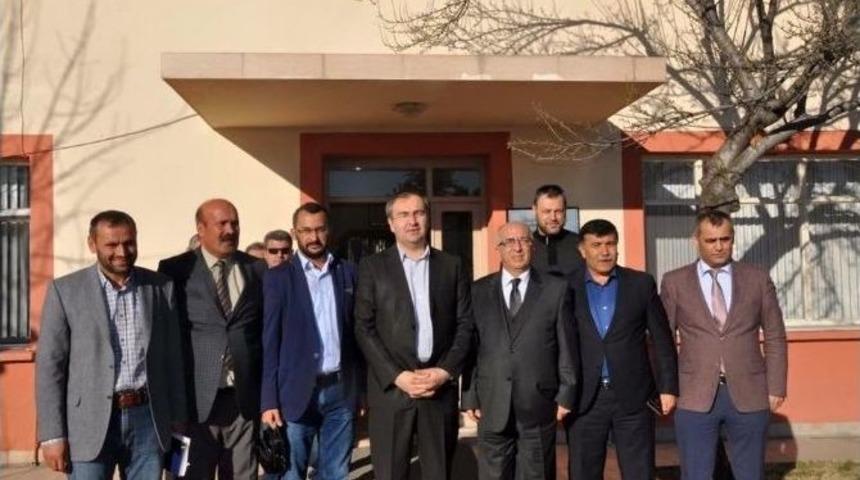 Karayolları B&ouml;lge M&uuml;d&uuml;r&uuml; Mehmet Yazıcıoğlu Emet&rsquo;te