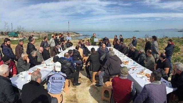 Başkan Aksu, Gemilerçekeği Mahallesini Ziyaret Etti