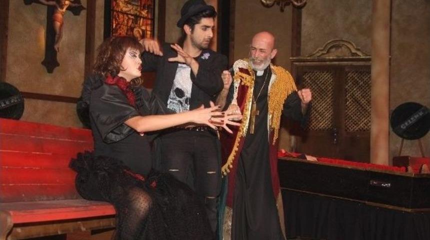 &ldquo;bu Ne Vasiyet&rdquo; Tekrar Sahneleniyor