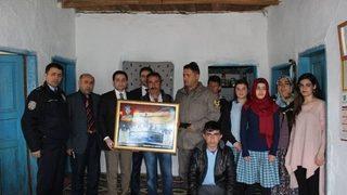 Kadışehri Kaymakamlığı Şehitleri Ve Şehit Yakınlarını Unutmadı