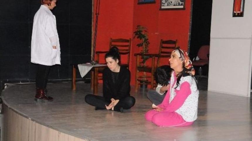 Niğde Belediyesine Memur-sen&rsquo;den " Sessiz &Ccedil;ığlık" Teşekk&uuml;r&uuml;