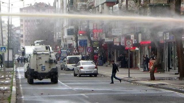 Diyarbakır’da Olaylar Çıktı: 2’si Gazeteci, 3 Kişi Yaralandı 1