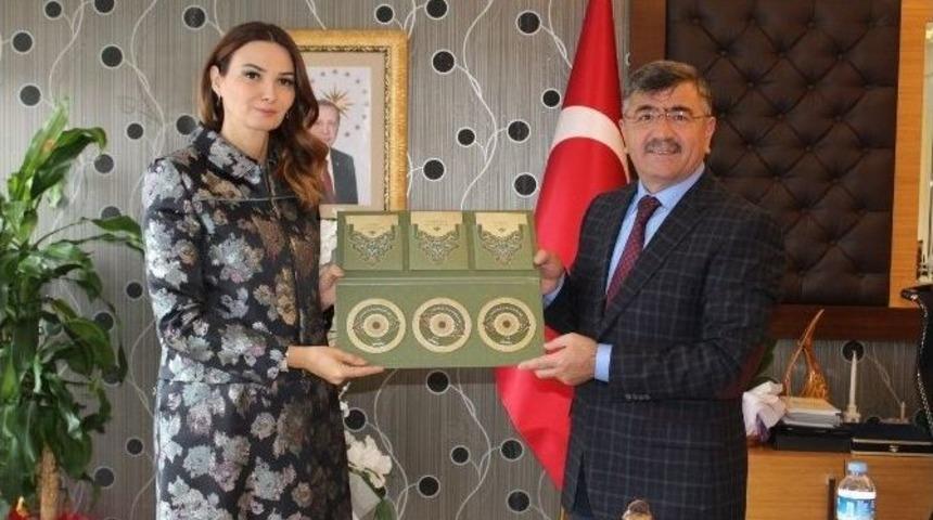 Niğde Belediye Başkanı Faruk Akdoğan Ve Azerbaycan Milletvekili Dr.pashayeva&rsquo;dan Ortak Mesaj;