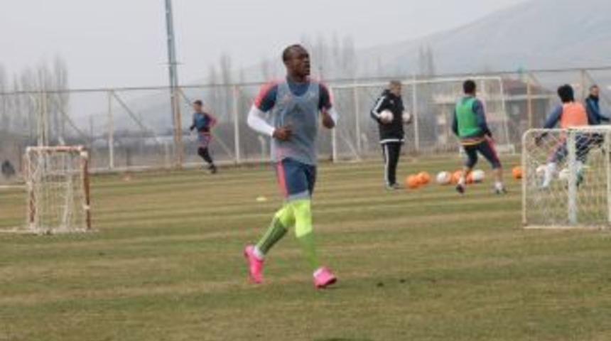 Alima Yeni Malatyaspor&rsquo;da Akpabıo Yeniden İdmanlara &Ccedil;ıkmaya Başladı