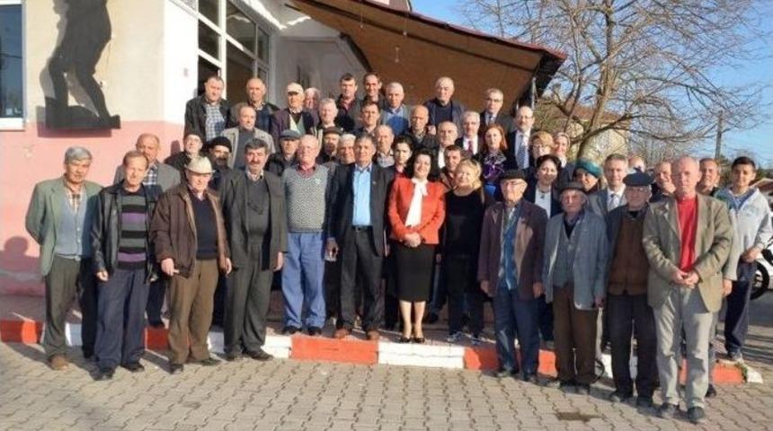 Vali Civelek, K&ouml;yl&uuml; Vatandaşlarla Buluştu