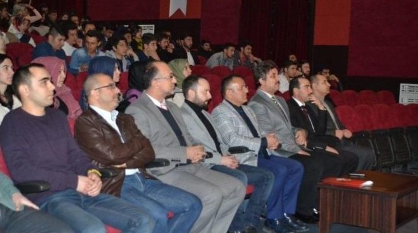 Yerk&ouml;y Adalet Meslek Y&uuml;ksekokulu&rsquo;nda &ldquo;islam&rsquo;da Adalet Anlayışı&rdquo; Konferansı Verildi