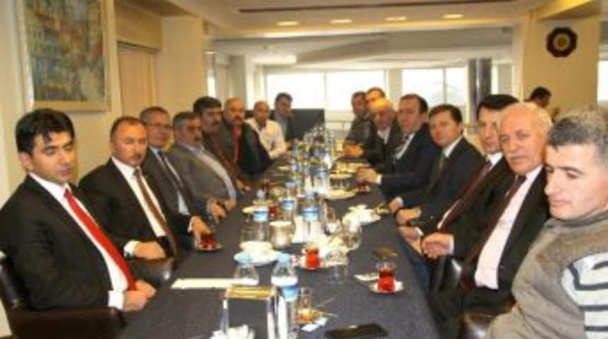 Vali Deniz, Esnaf Sofrasında