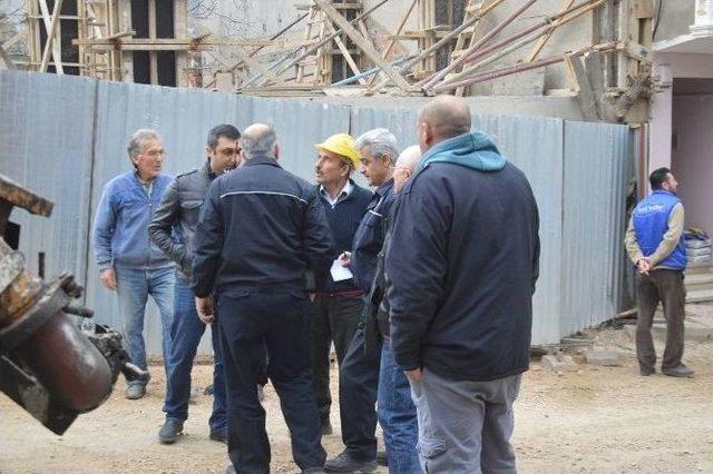 Yüksek Gerilim Hattına Değen Beton Mikserinin Operatörü Akıma Kapılıp Öldü