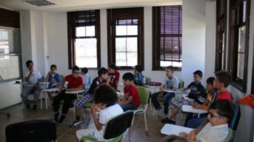 Serdivan &Ccedil;ocuk Akademisi&rsquo;ne Yoğun İlgi