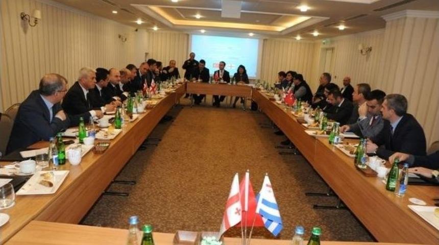 Batum’da “acara- Doğu Karadeniz Spor Çalıştayı”