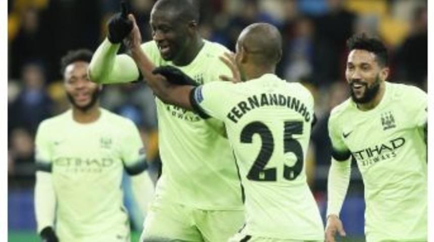 Manchester City, Turu Araladı