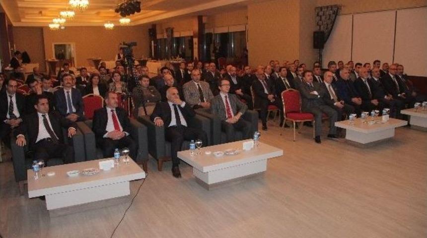 Elazığ&rsquo;ın Vergi Rekortmenlerine Plaket Verildi