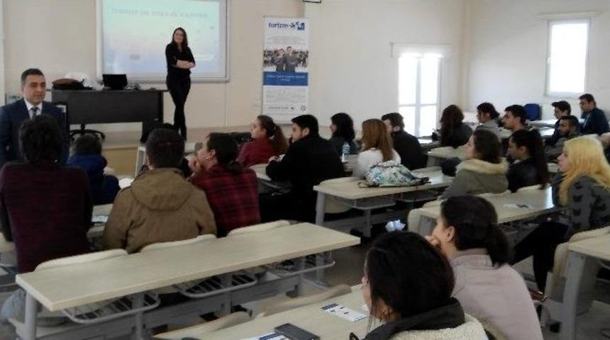 Turizm &Ouml;ğrencileri Sekt&ouml;r Temsilcileriyle Buluştu