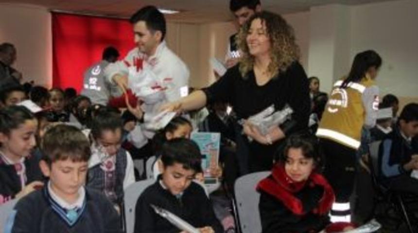 &lsquo;yaşama Yol Ver&rsquo; Projesi Van&rsquo;da Tanıtıldı