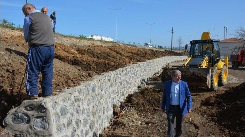 G&ouml;rele&rsquo;de Yeni Halk Pazarında &Ccedil;alışmalar S&uuml;r&uuml;yor