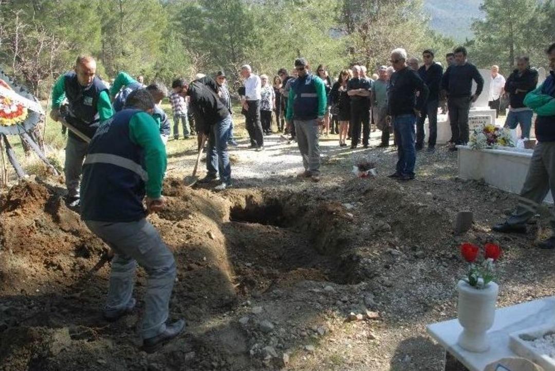 &Ccedil;uf &Ccedil;uf John&rsquo;un T&uuml;rkiye Sevgisi