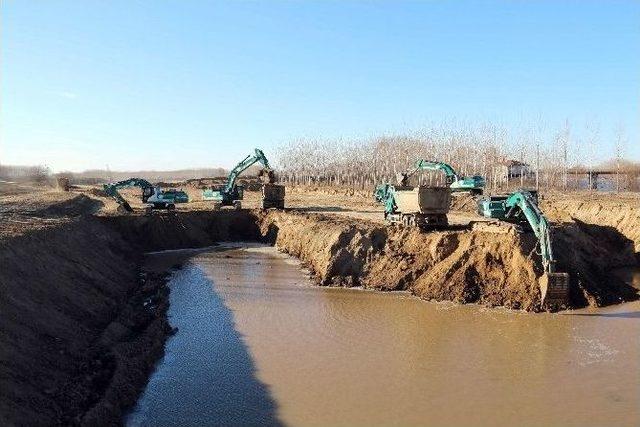 Kanal Edirne Projesi’nde Çalışmalar Tüm Hızıyla Devam Ediyor