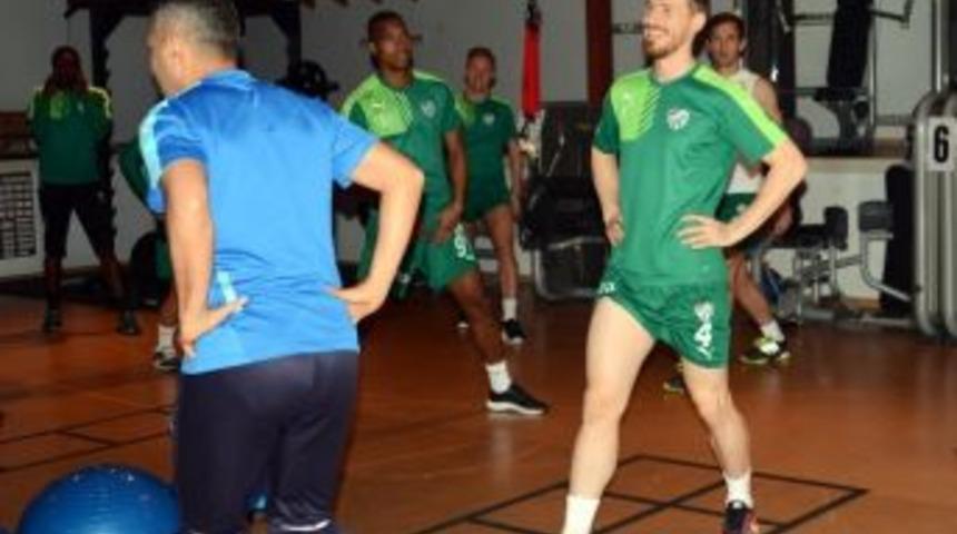 Bursaspor&rsquo;a Serdar Aziz M&uuml;jdesi