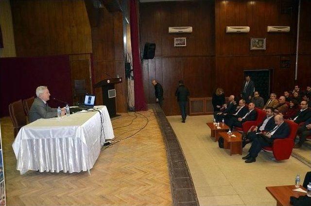 Yahya Kemal Beyatlı Tekirdağ’da Anıldı