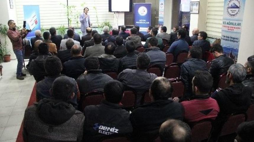 Es Ağrılılar Derneği&rsquo;nde "mesleki Yeterlilik Belgesi" Anlatıldı