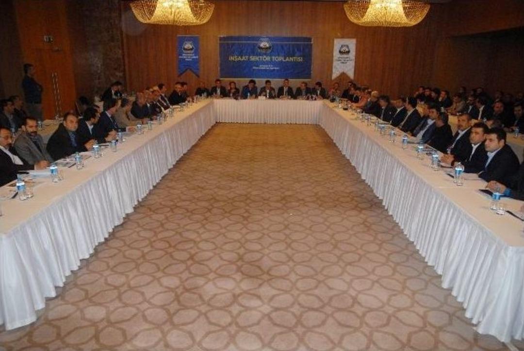 Diyarbakır&rsquo;da İnşaat Sekt&ouml;r Toplantısı Ger&ccedil;ekleştirildi