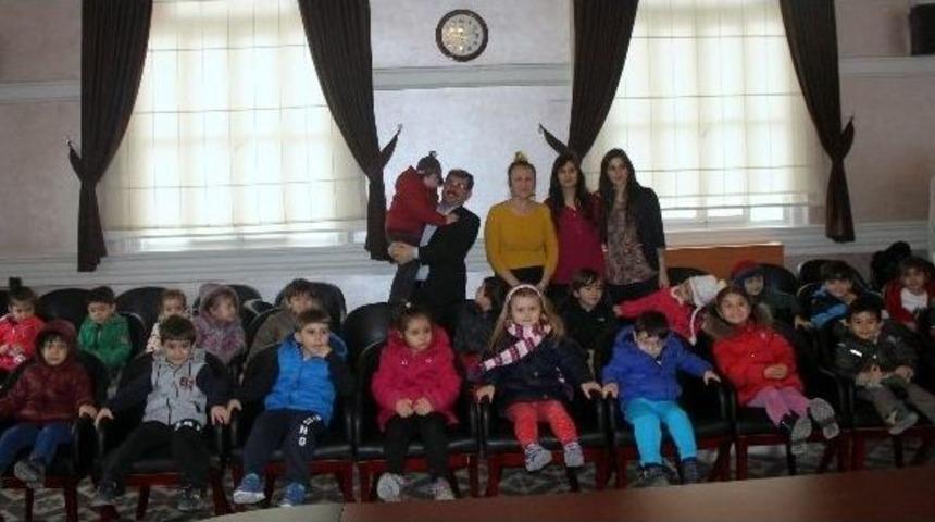 Anaokulu &Ouml;ğrencilerinden Belediye&rsquo;ye Ziyaret