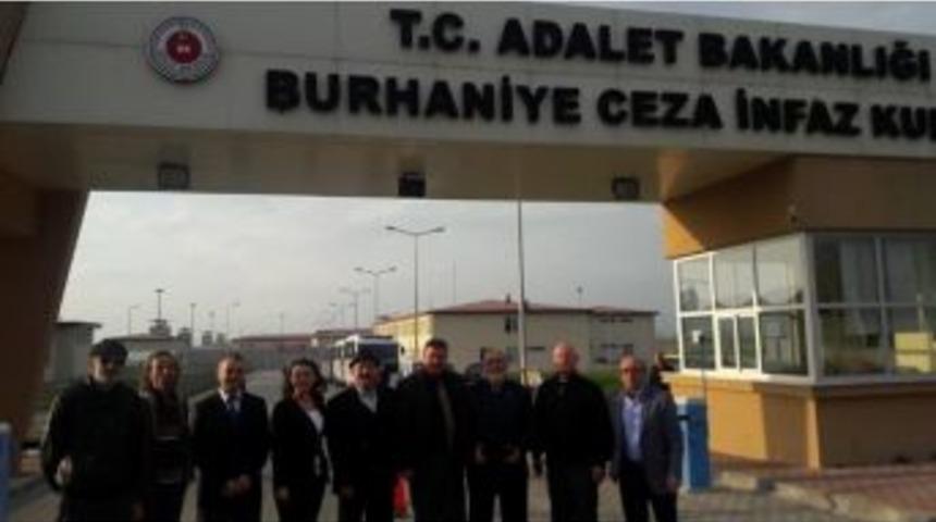 Burhaniye&rsquo;de Adsız Alkoliklerden Anlamlı Bir &Ccedil;alışma