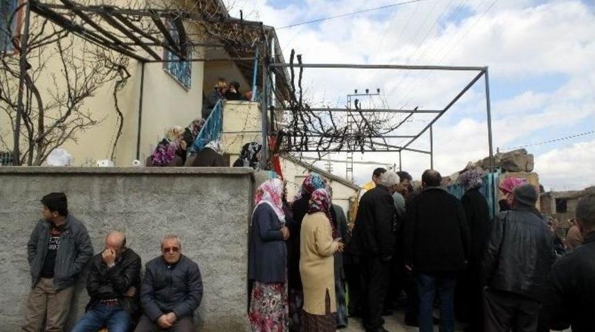 Şehit Burhan Kaplan G&ouml;n&uuml;ll&uuml; Olarak &Ouml;zel Kuvvetlere Ge&ccedil;miş