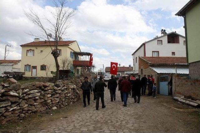 Şehit Burhan Kaplan Gönüllü Olarak Özel Kuvvetlere Geçmiş