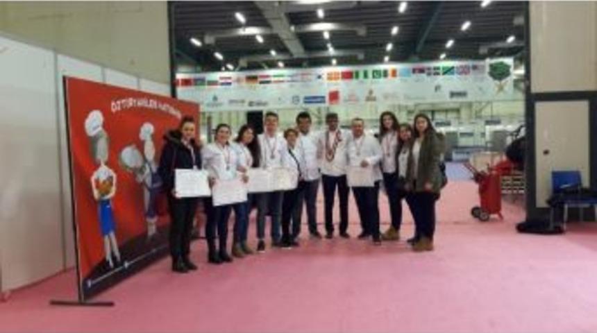 Sa&uuml;&rsquo;l&uuml; Aş&ccedil;ılardan B&uuml;y&uuml;k Başarı