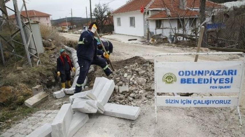 Odunpazarı Belediyesi Yeni Mahallelerinde &Ccedil;alışmalarını S&uuml;rd&uuml;r&uuml;yor