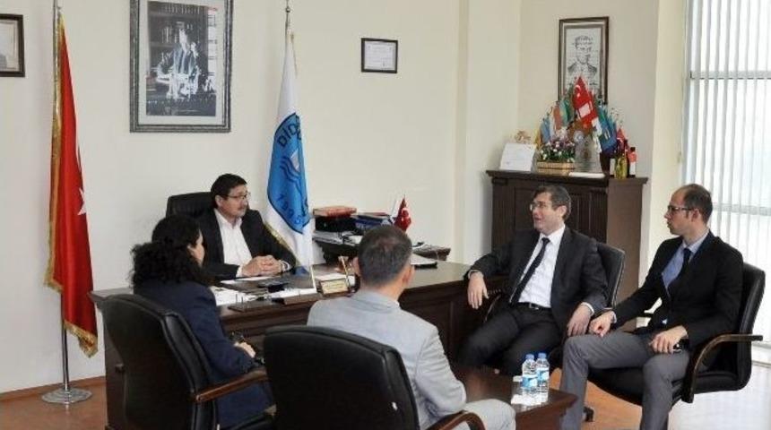 Didim Vergi Dairesi&rsquo;nden Ticaret Odasına Vergi Haftası Ziyareti