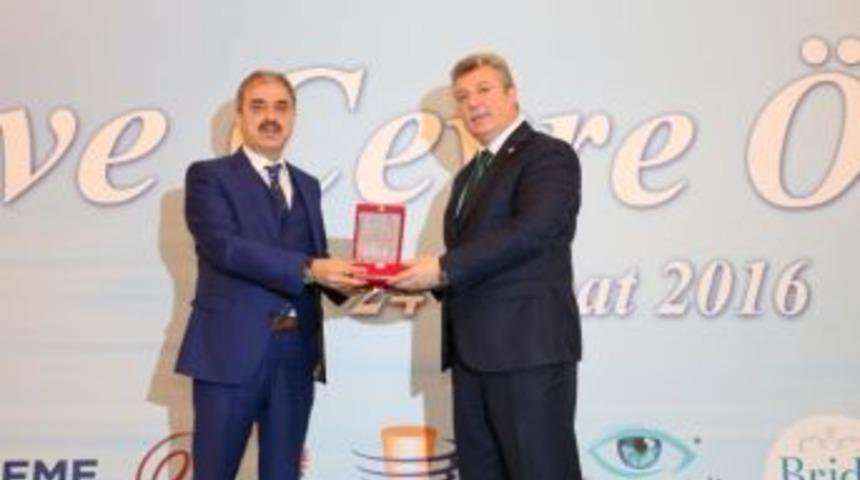 Haysu&rsquo;dan Başkan Din&ccedil;&rsquo;e &Ouml;d&uuml;l