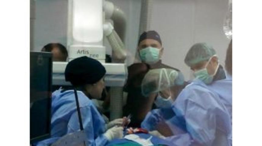 Aksaray&rsquo;da Devlet Hastanesi&rsquo;ne Icd Cihazı