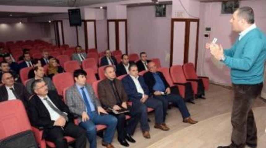 Belediyeden Birim M&uuml;d&uuml;rlerine İş G&uuml;venliği Semineri