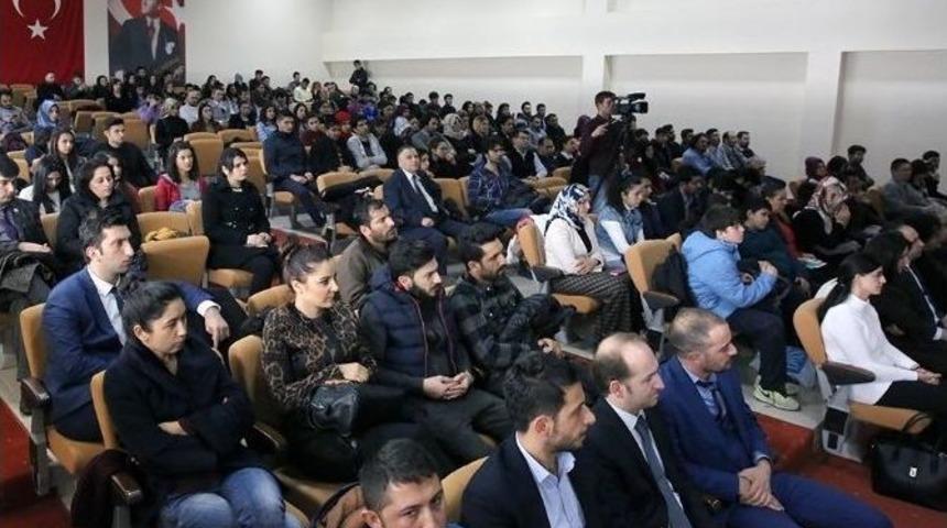 Hocalı&rsquo;da Hayatını Kaybedenler Anıldı