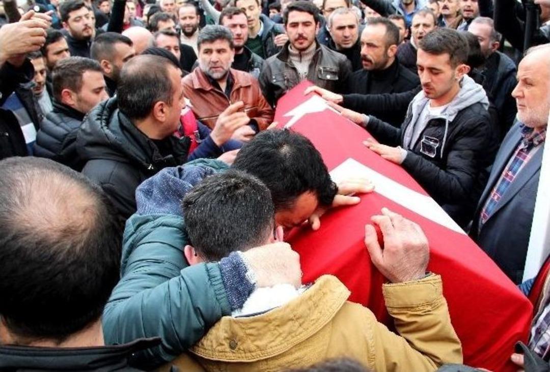 T&uuml;rkmendağı&rsquo;nda Şehit Olan T&uuml;le, Son Yolculuğuna Uğurlandı