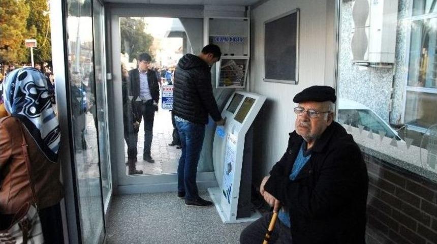 &Ccedil;orum&rsquo;daki Duraklarda Su Y&uuml;kleme Noktası Oluşturuldu